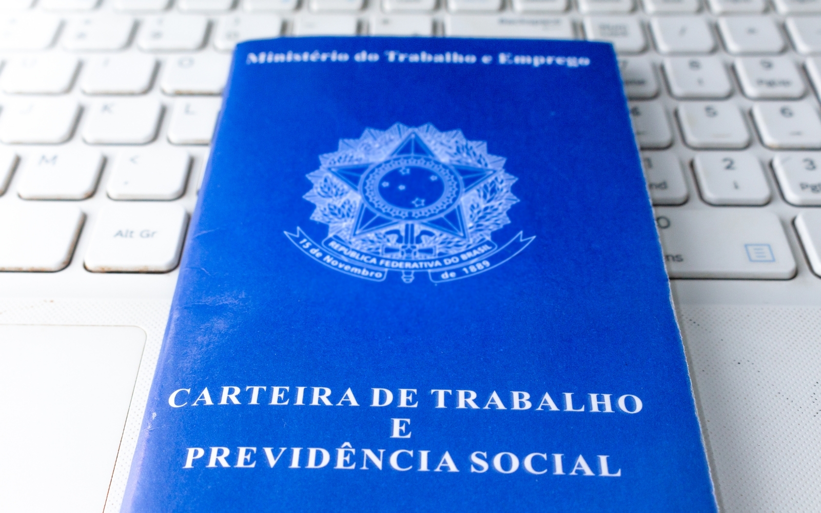 Empresa de montagem e manutenção tem vagas abetas em Itabirito-MG