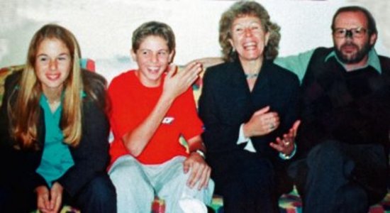 "A Menina que Matou os Pais": qual é a verdade sobre o crime?