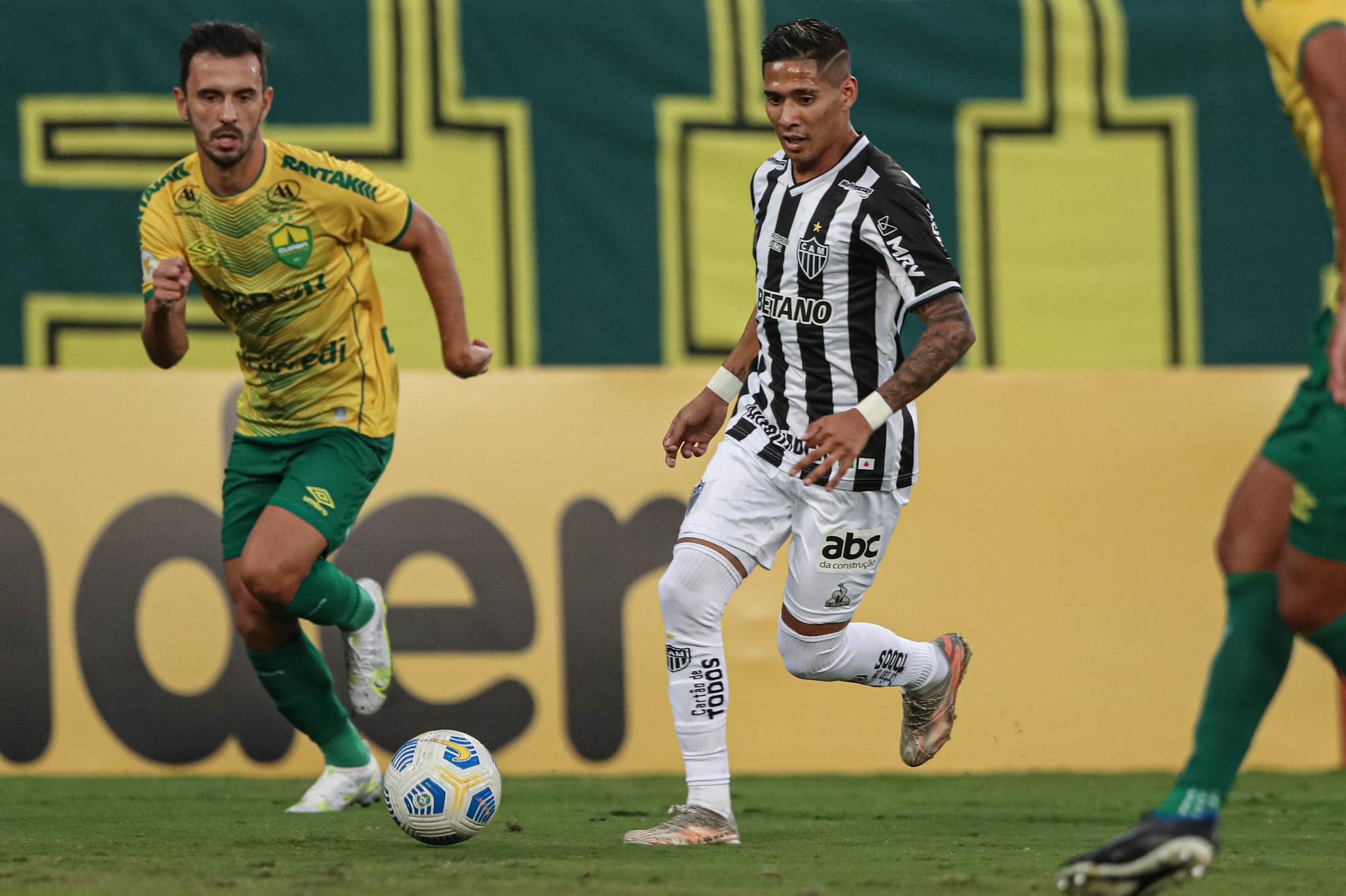 Com dúvidas, Atlético pode ter até três mudanças para enfrentar o Cuiabá