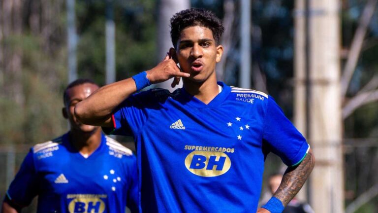 De olho! Saiba quem são as grandes promessas da base do Cruzeiro