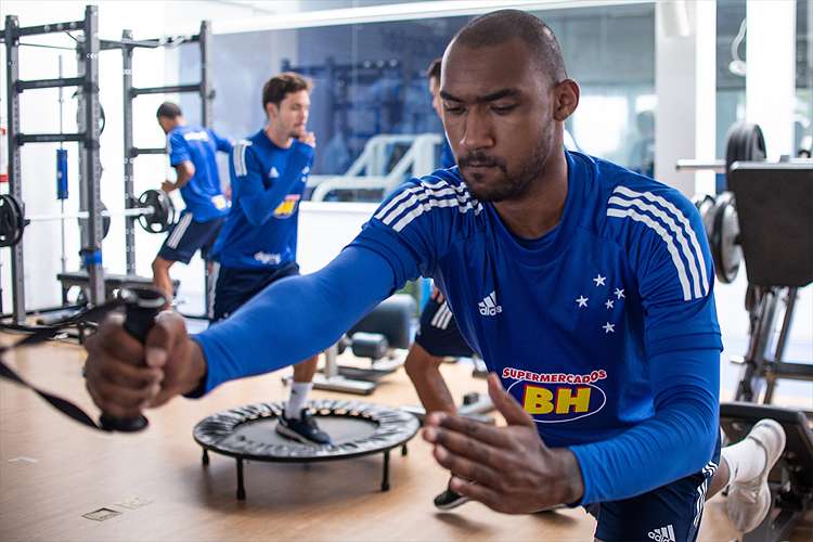 Tem vaga? Veja os jogadores que voltam de empréstimo para o Cruzeiro em 2022