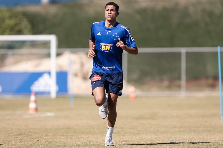 Tem vaga? Veja os jogadores que voltam de empréstimo para o Cruzeiro em 2022