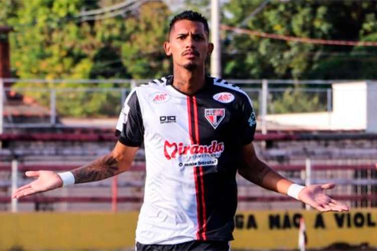 De malas prontas? Saiba quem está em fim de contrato com o Cruzeiro