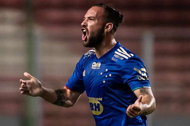 De malas prontas? Saiba quem está em fim de contrato com o Cruzeiro