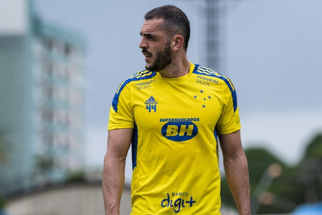De malas prontas? Saiba quem está em fim de contrato com o Cruzeiro