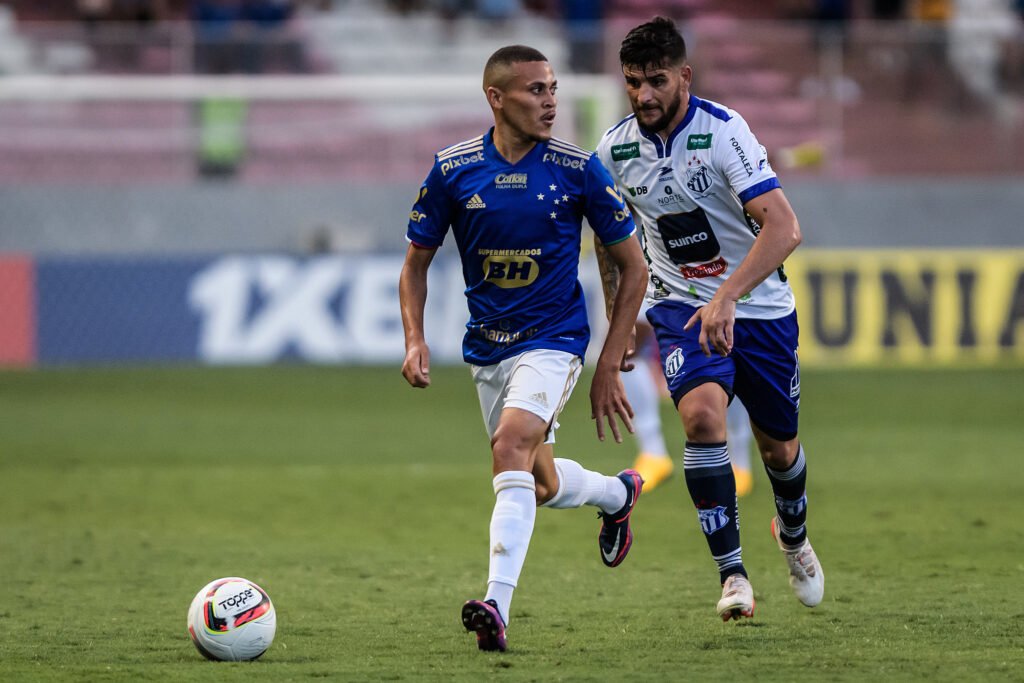 Veja como foi a atuação dos oito estreantes na goleada do Cruzeiro