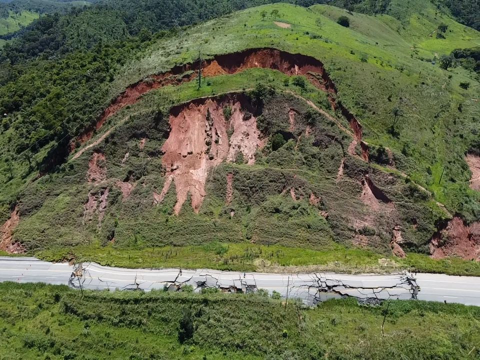 BR-381, em Nova Era