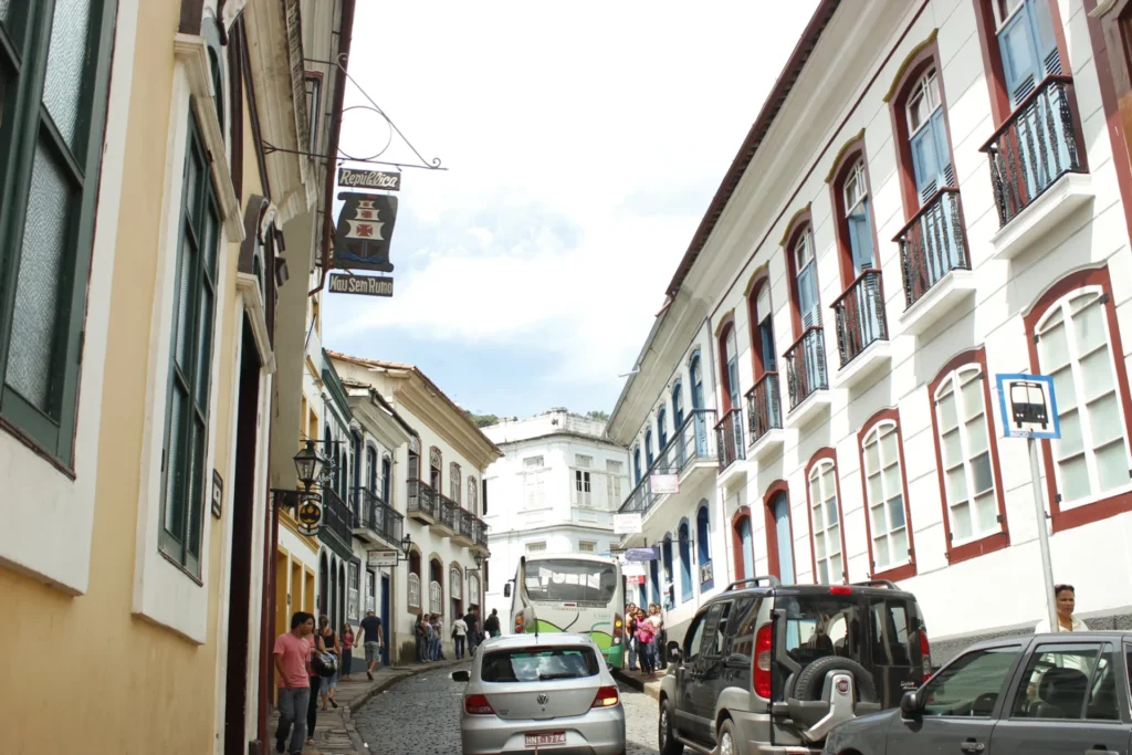 Ex-aluno da UFOP busca reconhecimento da vida republicana como patrimônio imaterial de Ouro Preto