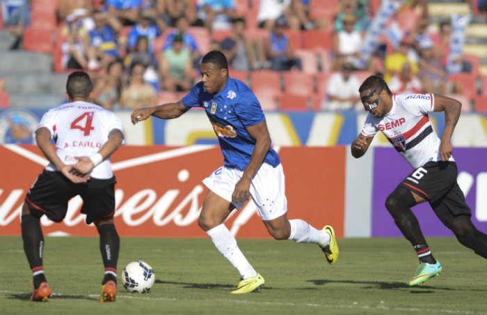 Veja os 10 últimos jogos de estreia de uniforme do Cruzeiro