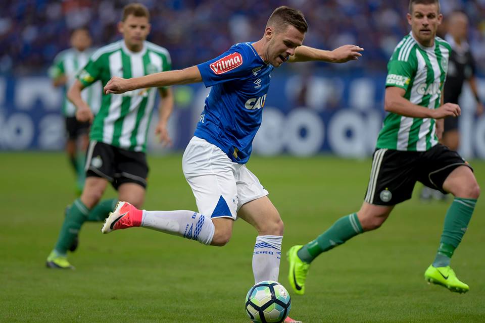 Veja os 10 últimos jogos de estreia de uniforme do Cruzeiro