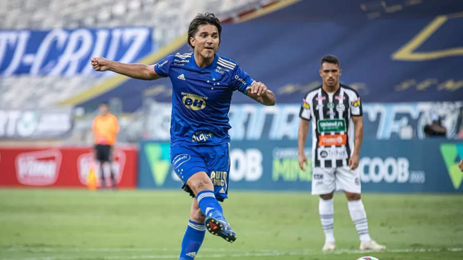 Veja os 10 últimos jogos de estreia de uniforme do Cruzeiro