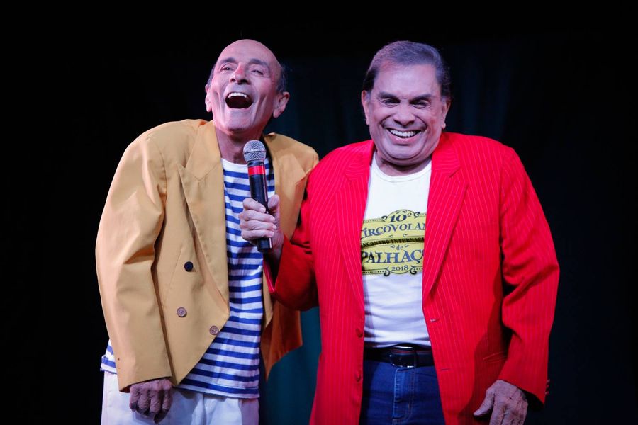Circovolante, de Mariana, aparece no Programa Raul Gil em homenagem a Dedé Santana