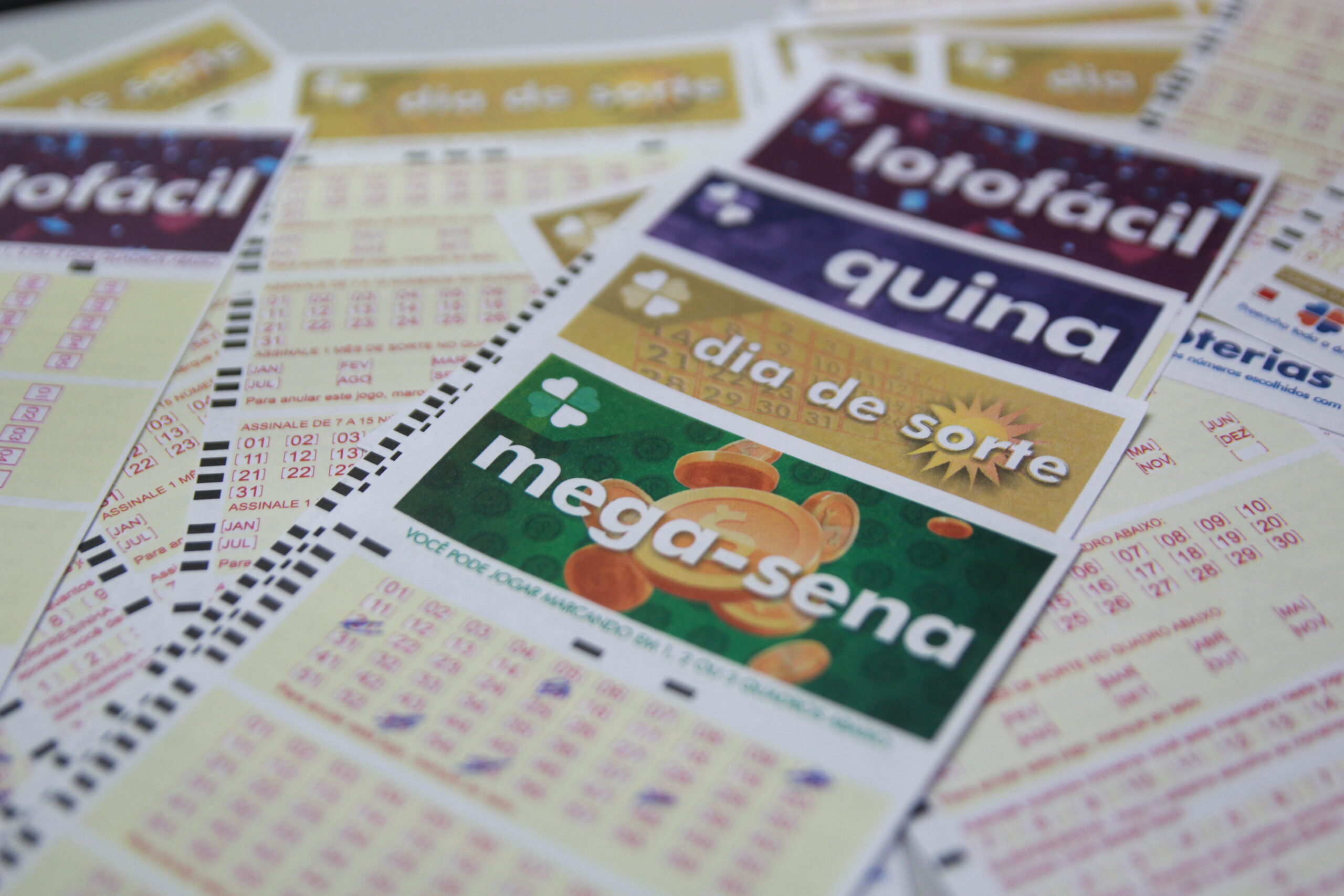 11 cidades em Minas são premiadas na quina da Mega-Sena 2532; prêmio principal acumula e chega a R$ 115 milhões
