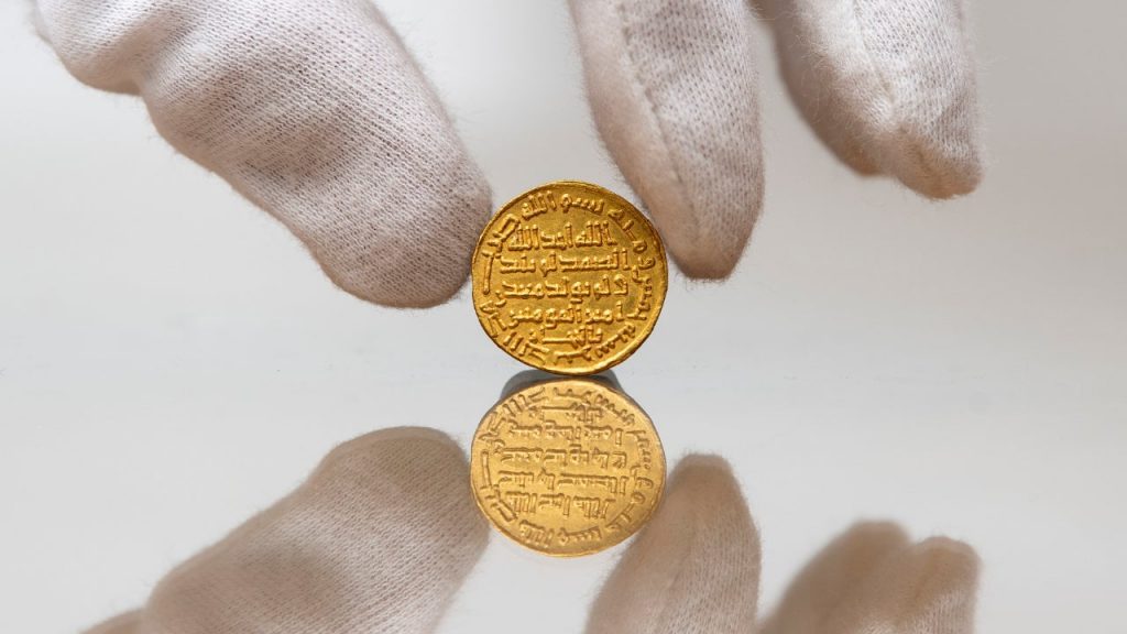 8-of-the-most-valuale-coins-3