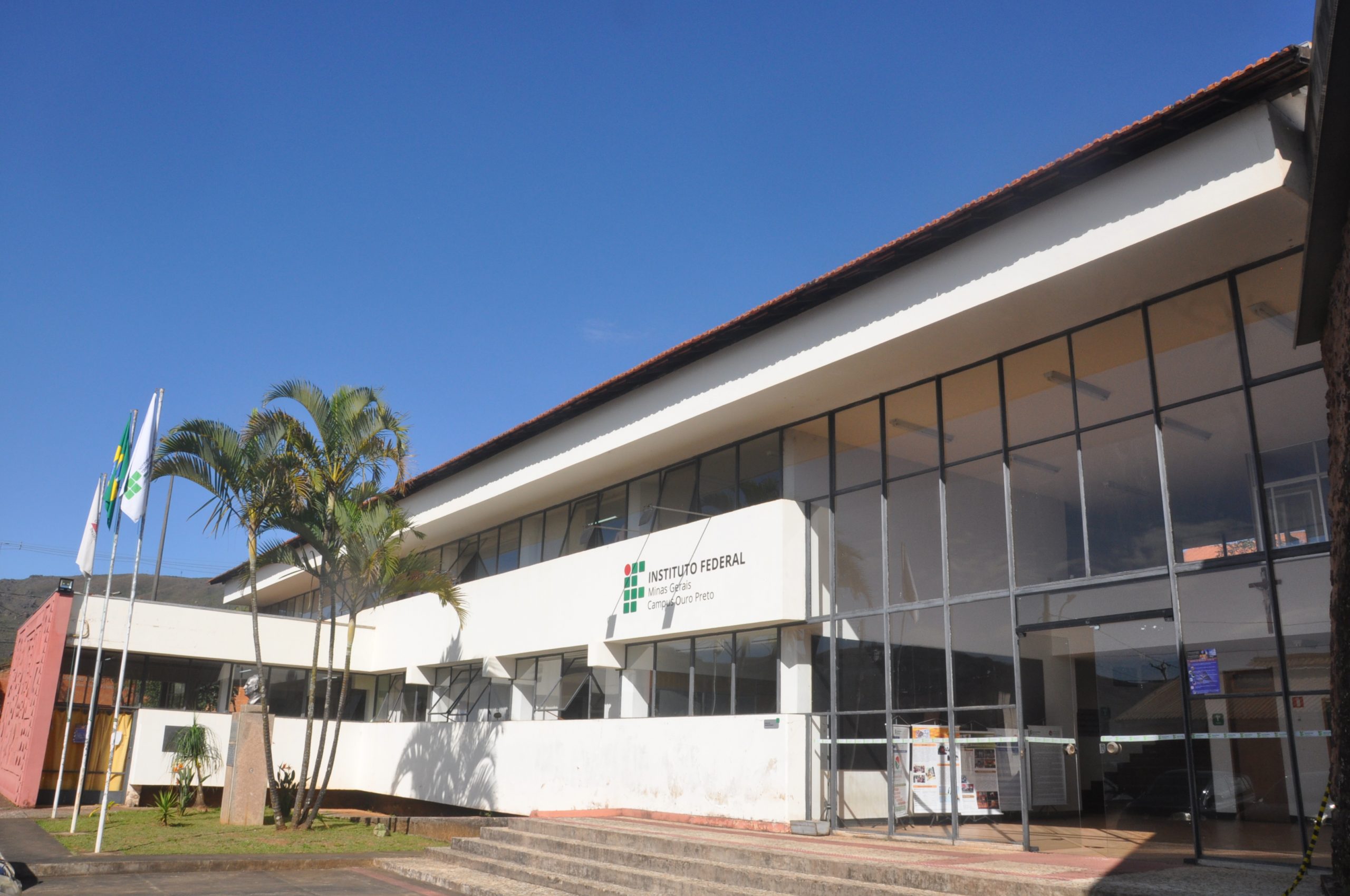 IFMG - Campus Ouro Preto publica edital para ocupação de mais de 100 vagas remanescentes em cursos técnicos e de graduação