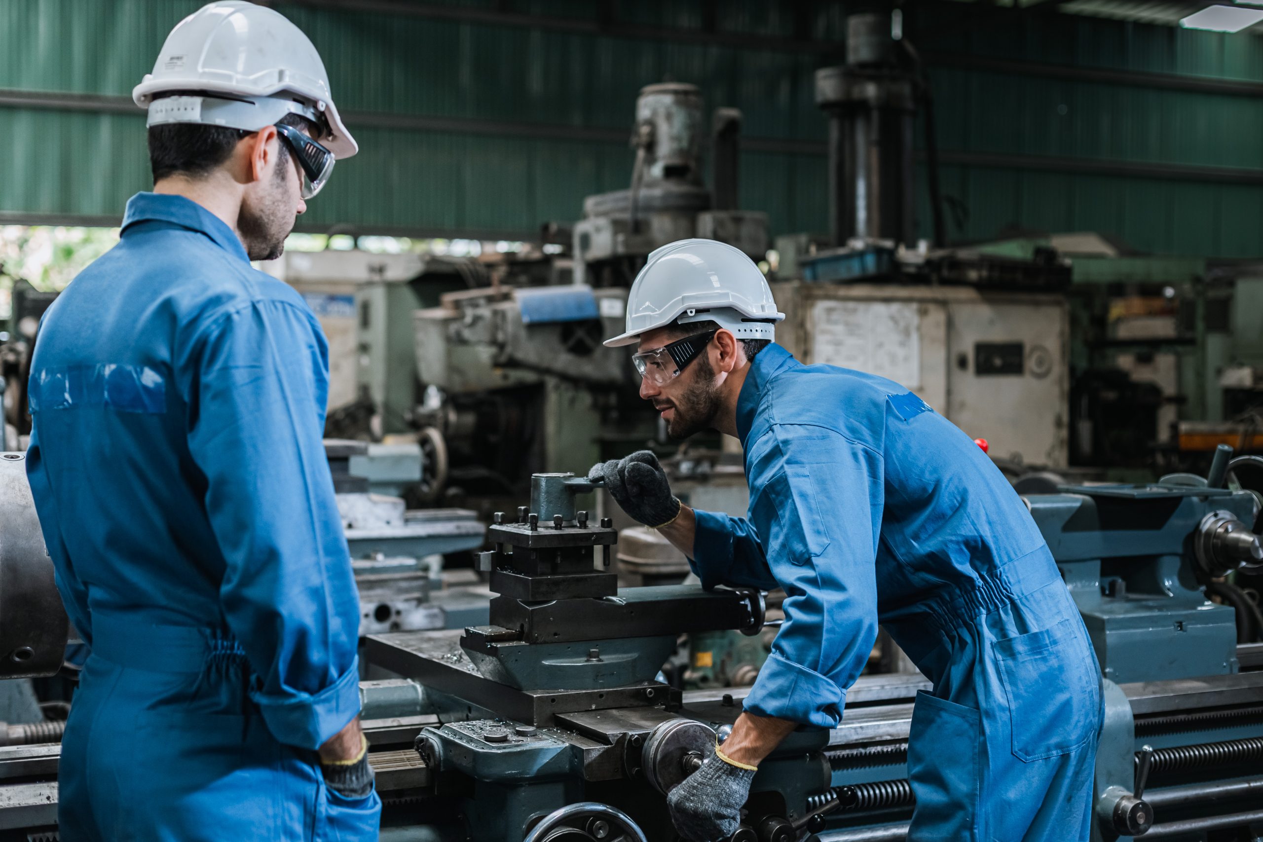 Gerdau oferece vagas para auxiliar administrativo, técnicos, analistas, coordenadores e outras