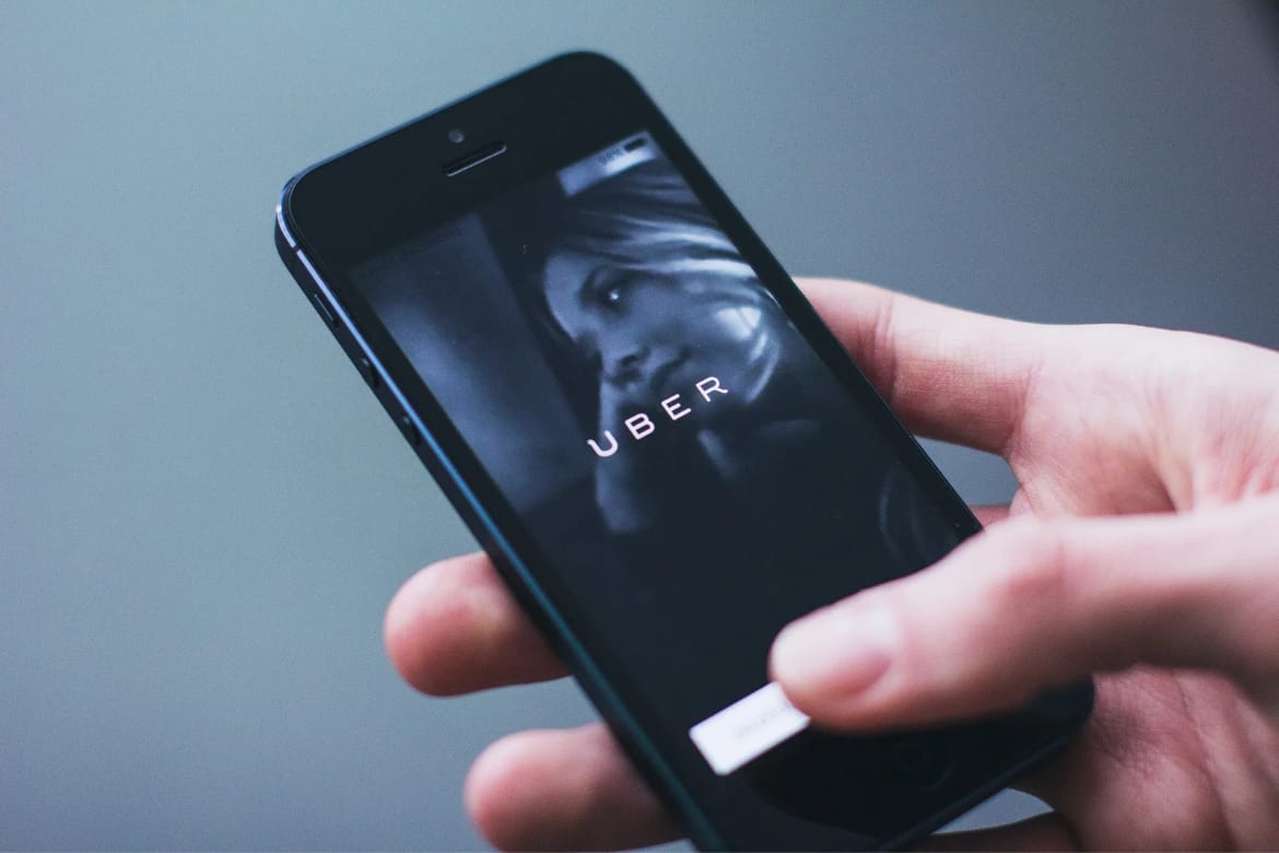 Uber lança novo sistema de bloqueio: motoristas podem evitar passageiros com notas baixas