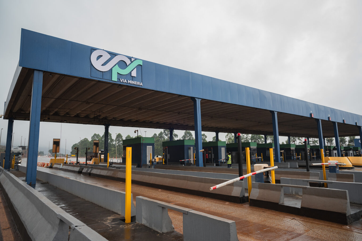 Concessionária que administra a BR 040 abre novas vagas de emprego em duas regiões de Minas