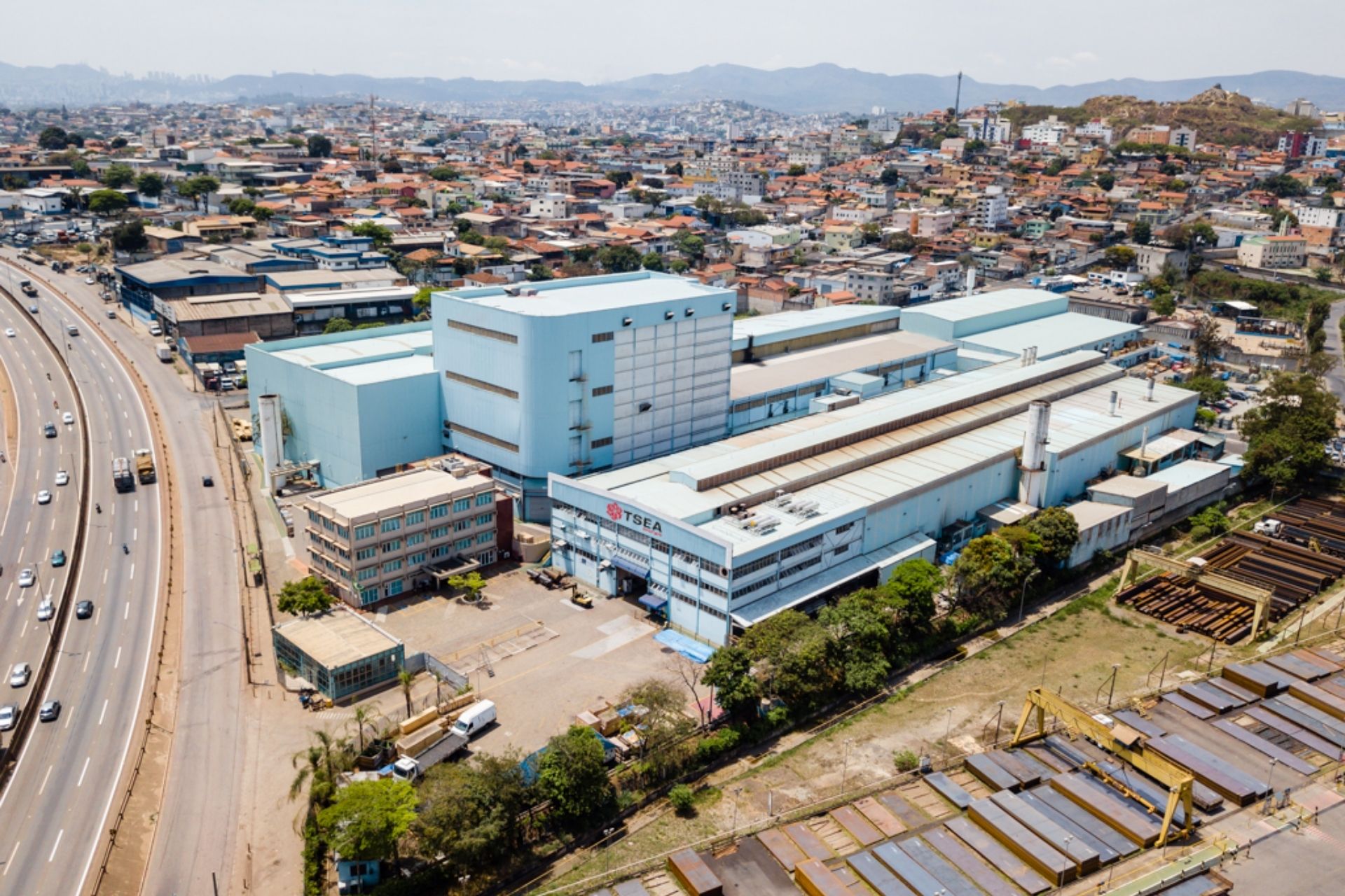 Empresa de transformadores em Contagem abre 40 vagas para jovens que querem entrar na indústria