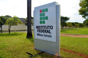 IFMG oferece cinco vagas em concurso público com inscrições até 16 de março; veja cargos e salários