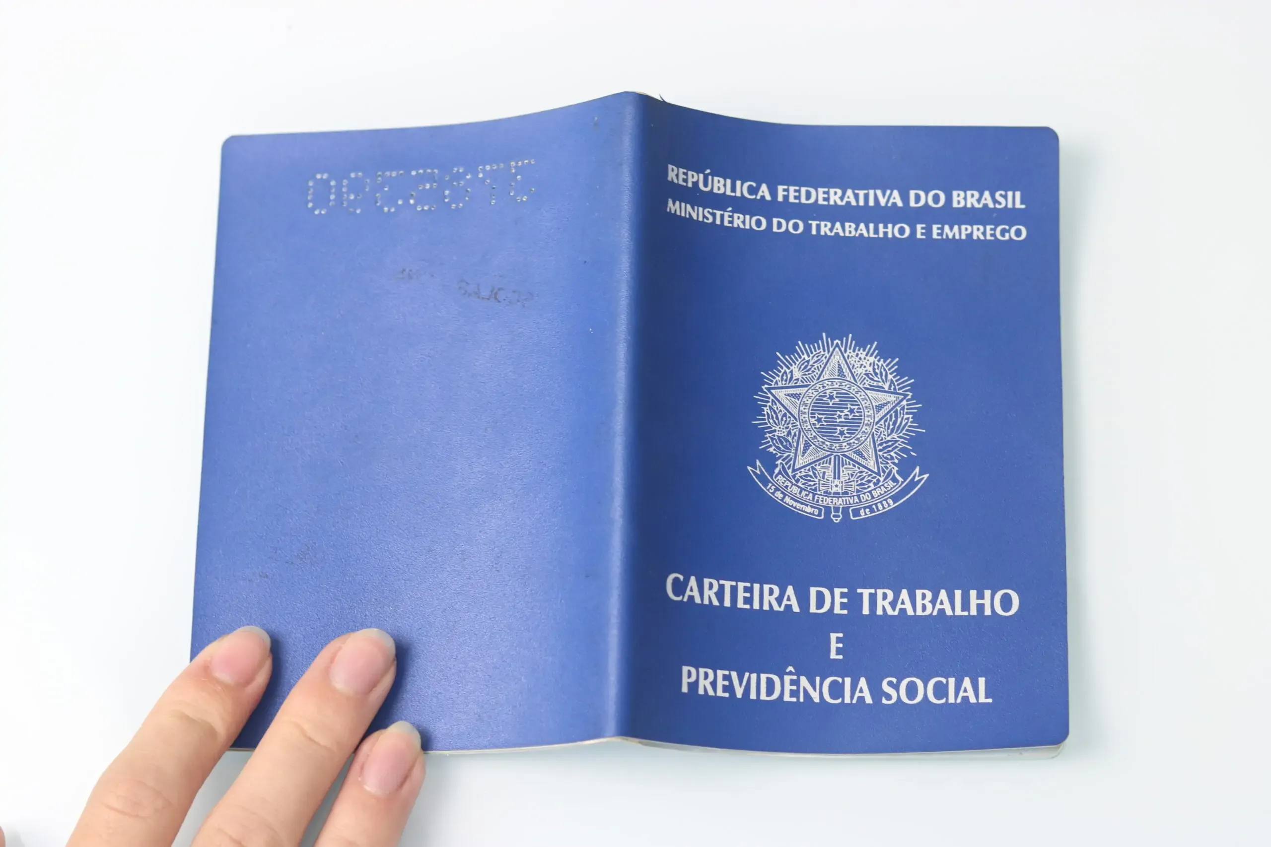 Sine Congonhas divulga mais de 200 vagas de emprego nesta terça