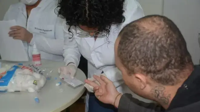 Minas Gerais teve mais de 12 mil crianças registradas sem o nome do pai em 2025