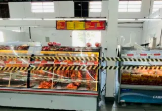 Procon fiscaliza 11 comércios no Norte de Minas e apreende mais de meia tonelada de alimentos
