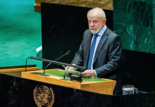 "O Brasil não cabe no quintal de ninguém”, diz Lula em discurso na ONU