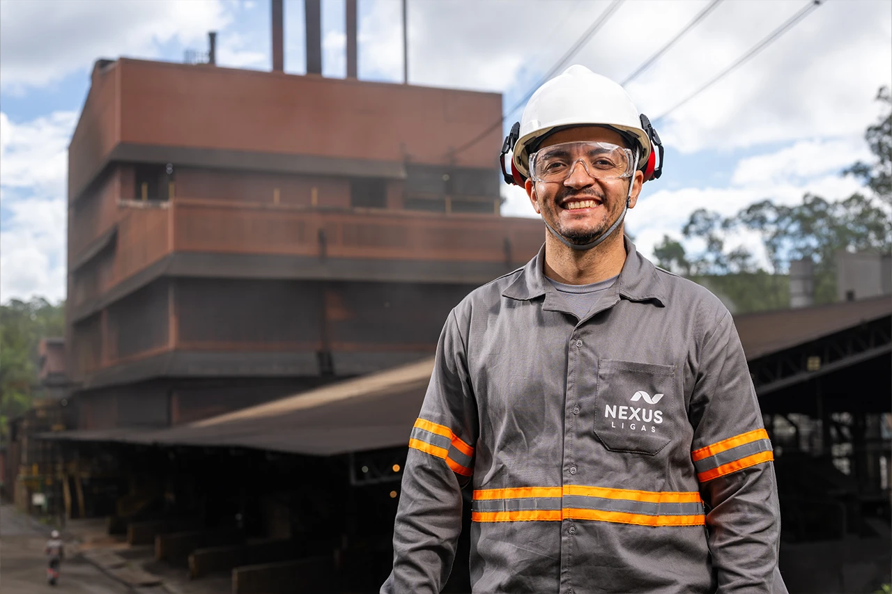 Empresa abre vagas em Ouro Preto para mecânicos, eletricistas e operador