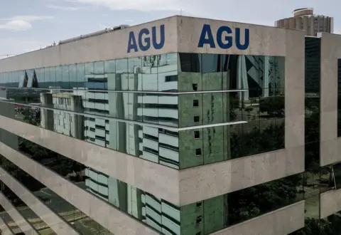 AGU pede 72 horas para se manifestar sobre ações para liberar bets