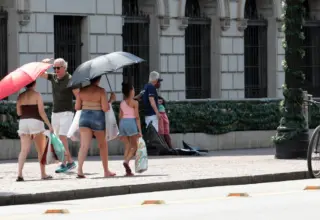Inmet emite alerta de grande perigo para calor no fim de semana