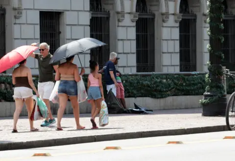 Inmet emite alerta de grande perigo para calor no fim de semana