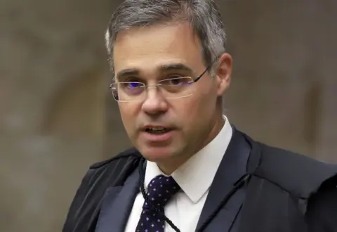 Mendonça rejeita ação contra reajuste do Bolsa Família
