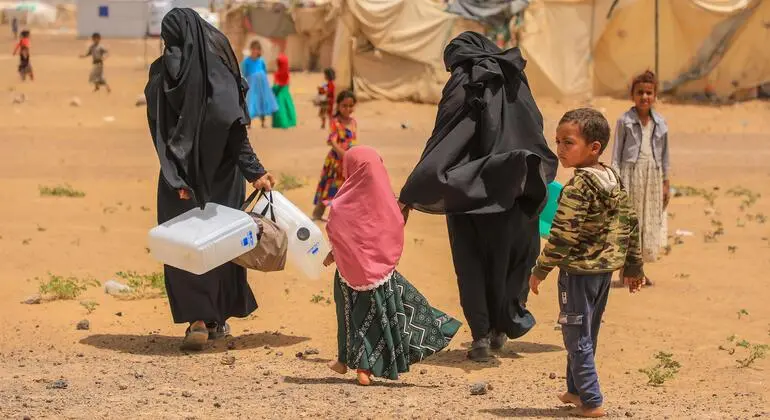 Ofensiva dos houthis deixa população do Iêmen sob fogo cruzado