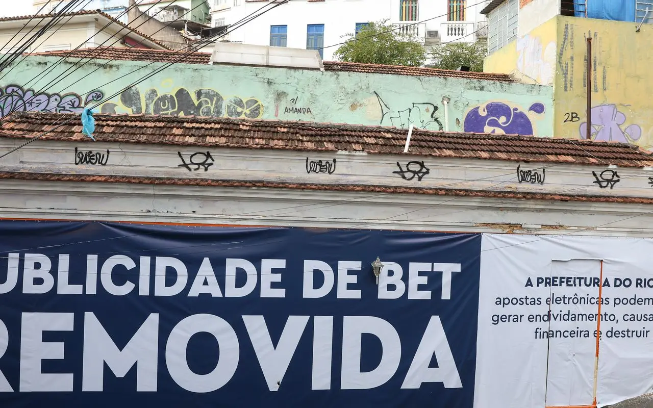 Saiba como as bets adoeceram e endividaram os brasileiros