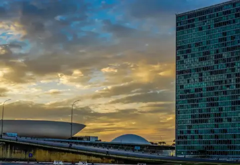Senado: oposição obstrui e fim da escala 6x1 não vai a plenário