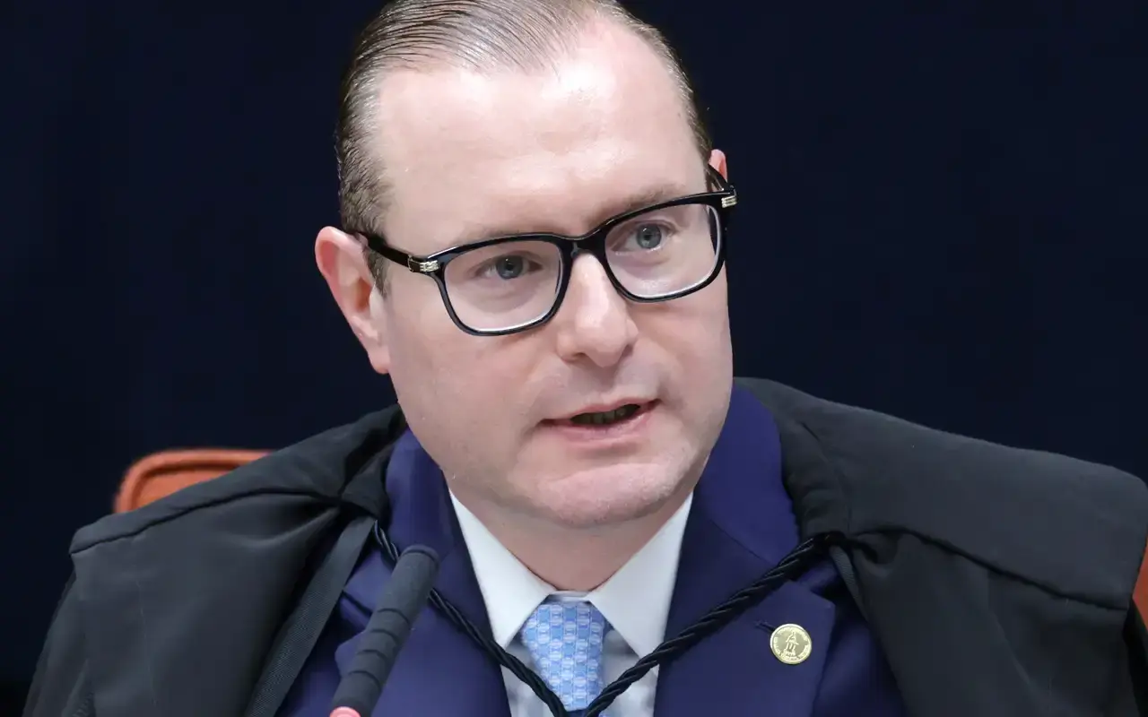 Zanin nega liminar para obrigar Senado a instalar CPI sobre Master
