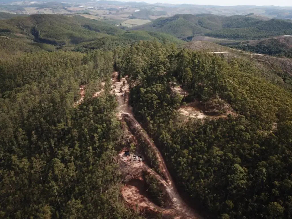 Mineradora australiana identifica concentração de terras raras acima do esperado em Poços de Caldas