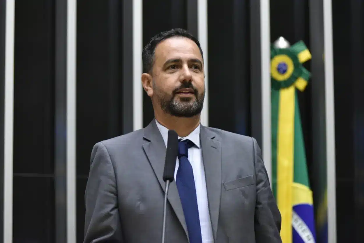 Ex-prefeito de Mariana conquista uma cadeira na Câmara dos Deputados e representará Minas Gerais em Brasília a partir de 2027