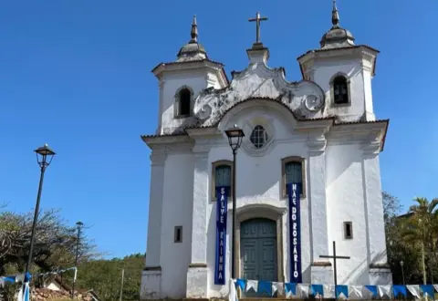 Padre Viegas completa 321 anos com programação cultural e festa da padroeira em Mariana