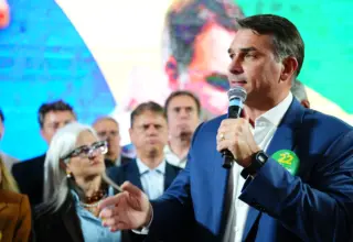 Eleições 2026: Flávio Bolsonaro vence Lula em Alpinópolis no 2º turno com 56,56% dos votos válidos