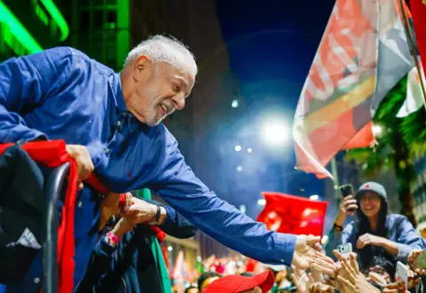 Eleições 2026: Lula vence Flávio Bolsonaro em Divino no 2º turno com 56,18% dos votos válidos Eleições 2026: Lula vence Flávio Bolsonaro em Divino no 2º turno com 56,18% dos votos válidos
