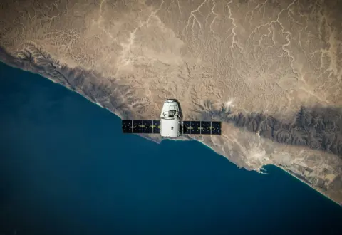 Ouro Branco ganha papel em projeto que envia homenagens ao espaço por satélite
