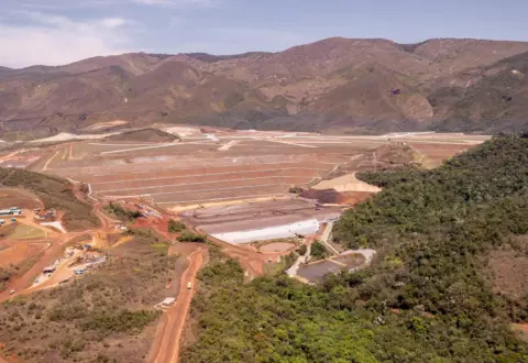 Mais mineração em Mariana: desenvolvimento econômico ou aprofundamento da dependência?