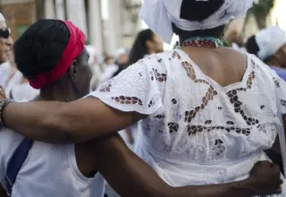 Ataques a símbolos religiosos reacendem debate sobre intolerância