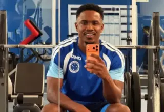 Sinisterra volta à Toca da Raposa e só deve reforçar o Cruzeiro em 2027