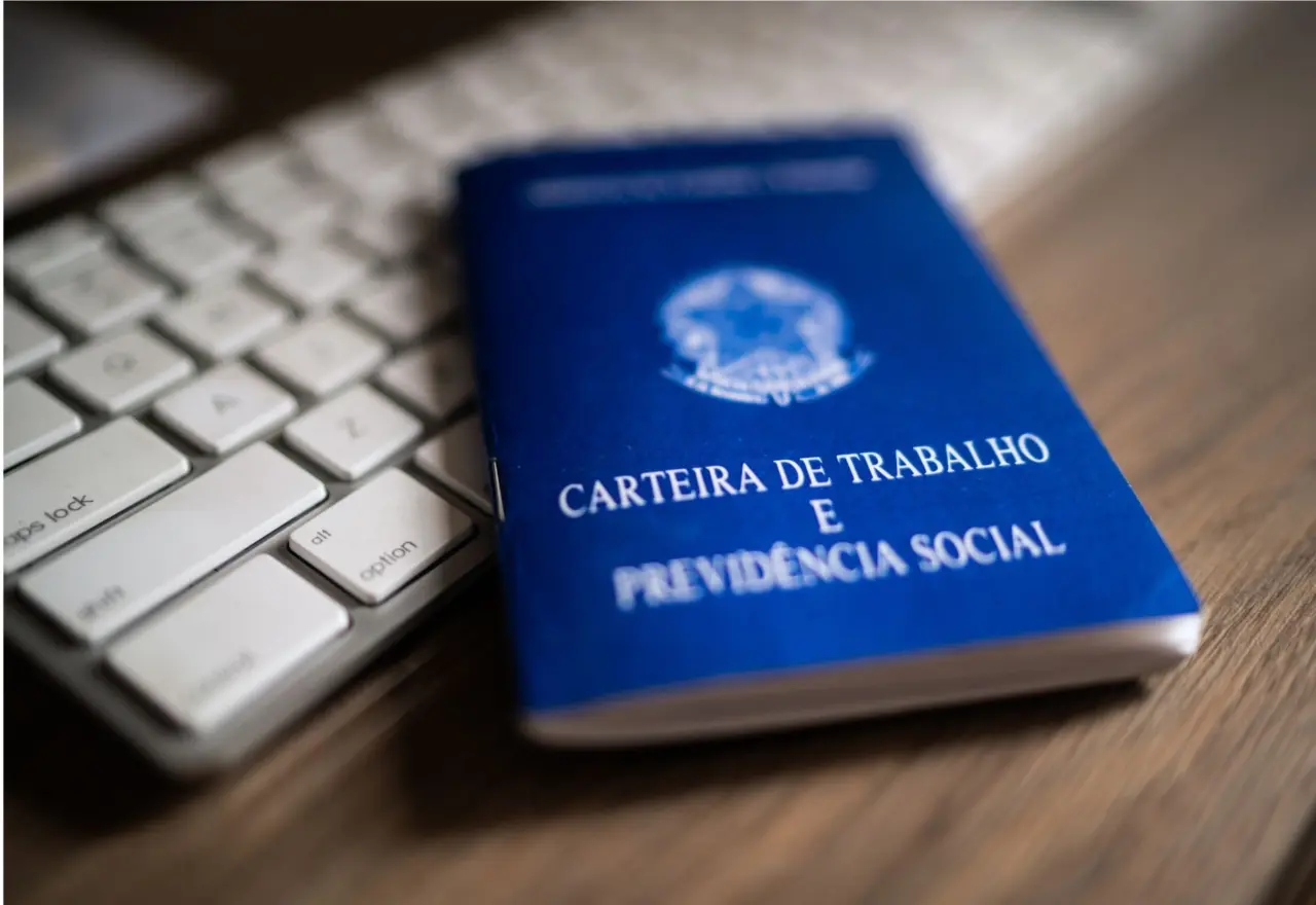 Sine Congonhas anuncia 548 vagas de emprego nesta quinta-feira com salários de até R$ 4,5 mil