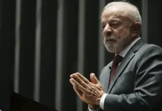Passe Livre aos fins de semana: Lula prepara proposta de transporte gratuito