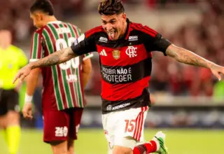 Flamengo mantém a liderança do Brasileirão após rodada de clássicos
