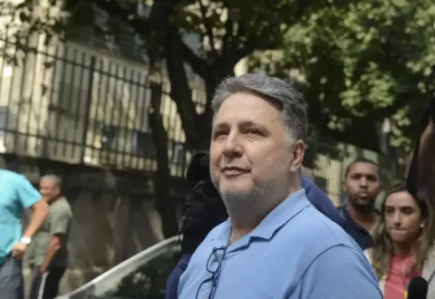 Garotinho desiste de recurso e eleição do RJ pode acabar em 1º turno